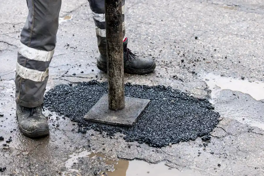 Expert Asphalt Sealcoating Deerfield Beach FL