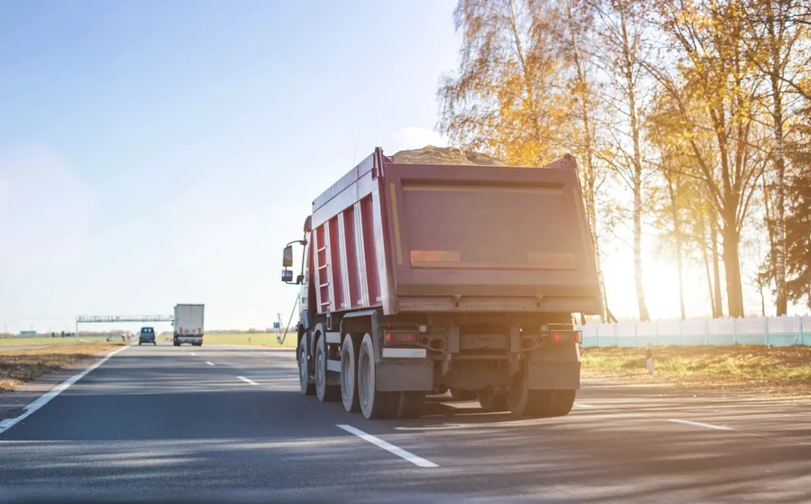 How Hauling Services Simplify Residential Junk Removal Projects Deerfield Beach FL